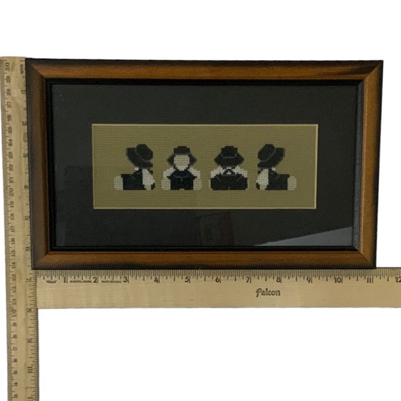 Amish Wall Decor Vintage Needlepoint Traditional Dressed Farmhouse Black White - Picture 4 of 16